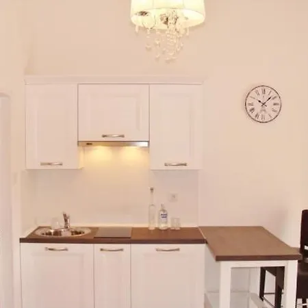 Apartman In With Air Condition, Wifi Ičići